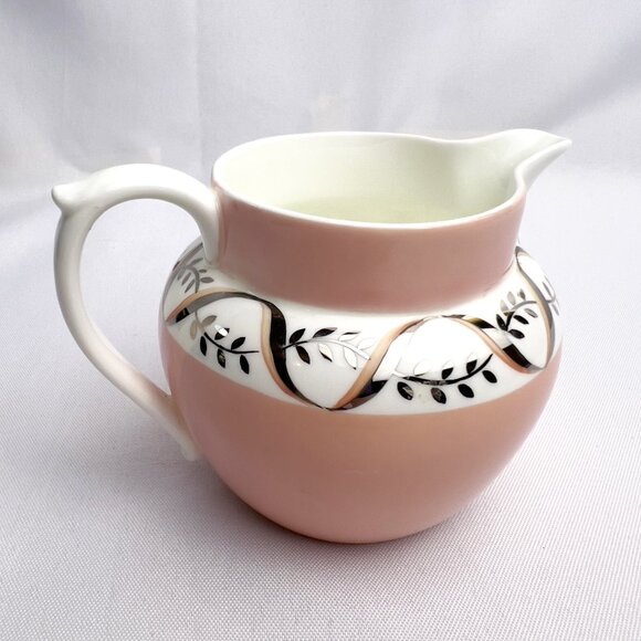 Wedgwood Vintage Creamer Pink & White Vine Band 1942 England Mid Century - Picture 4 of 9